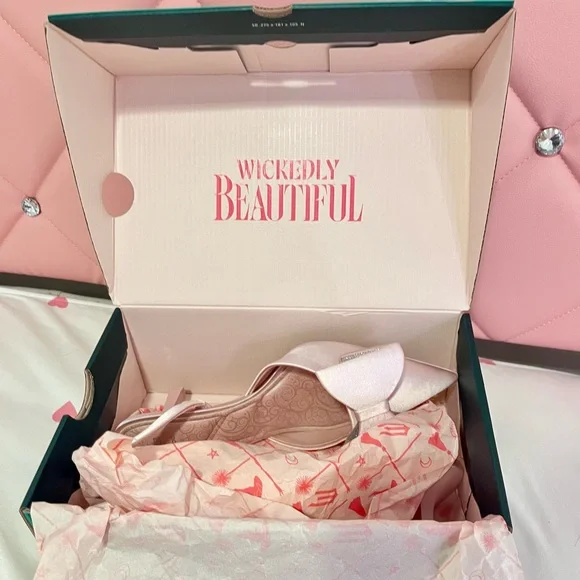 Aldo WICKED Blush Pink Heels with Bow Accent - Picture 8 of 8